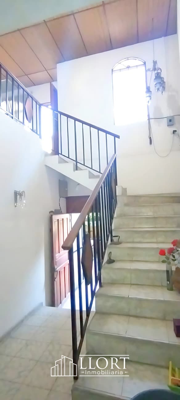 Casa en pasaje privado en VENTA ideal para inversión - Vista 4
