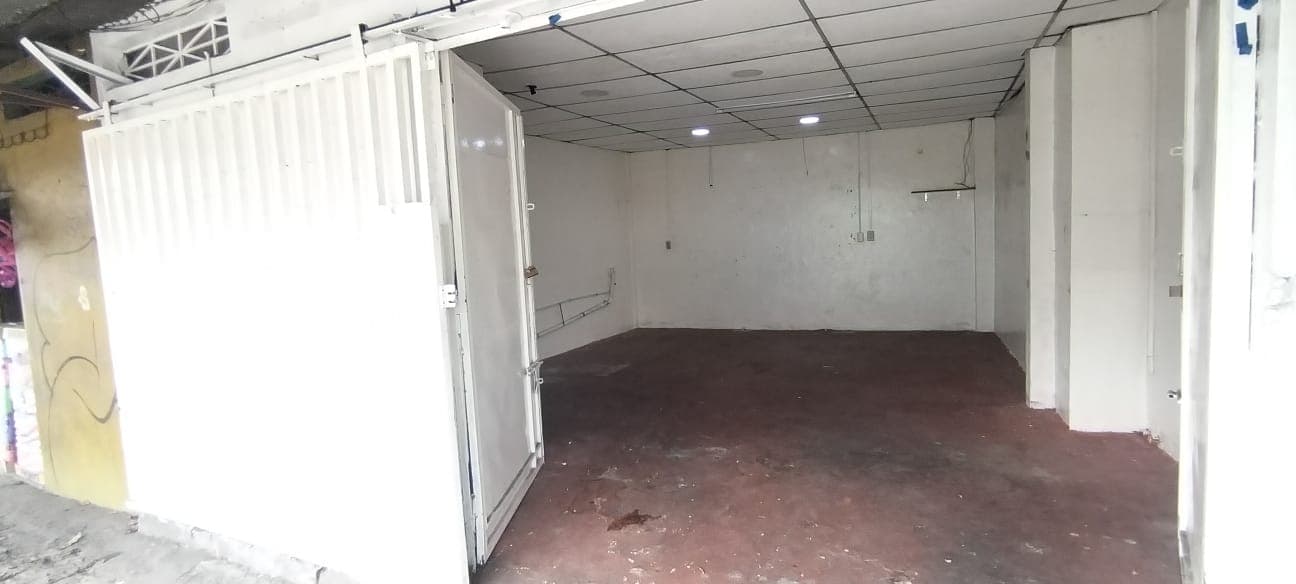 Oportunidad Local Comercial en Alquiler - Vista 4
