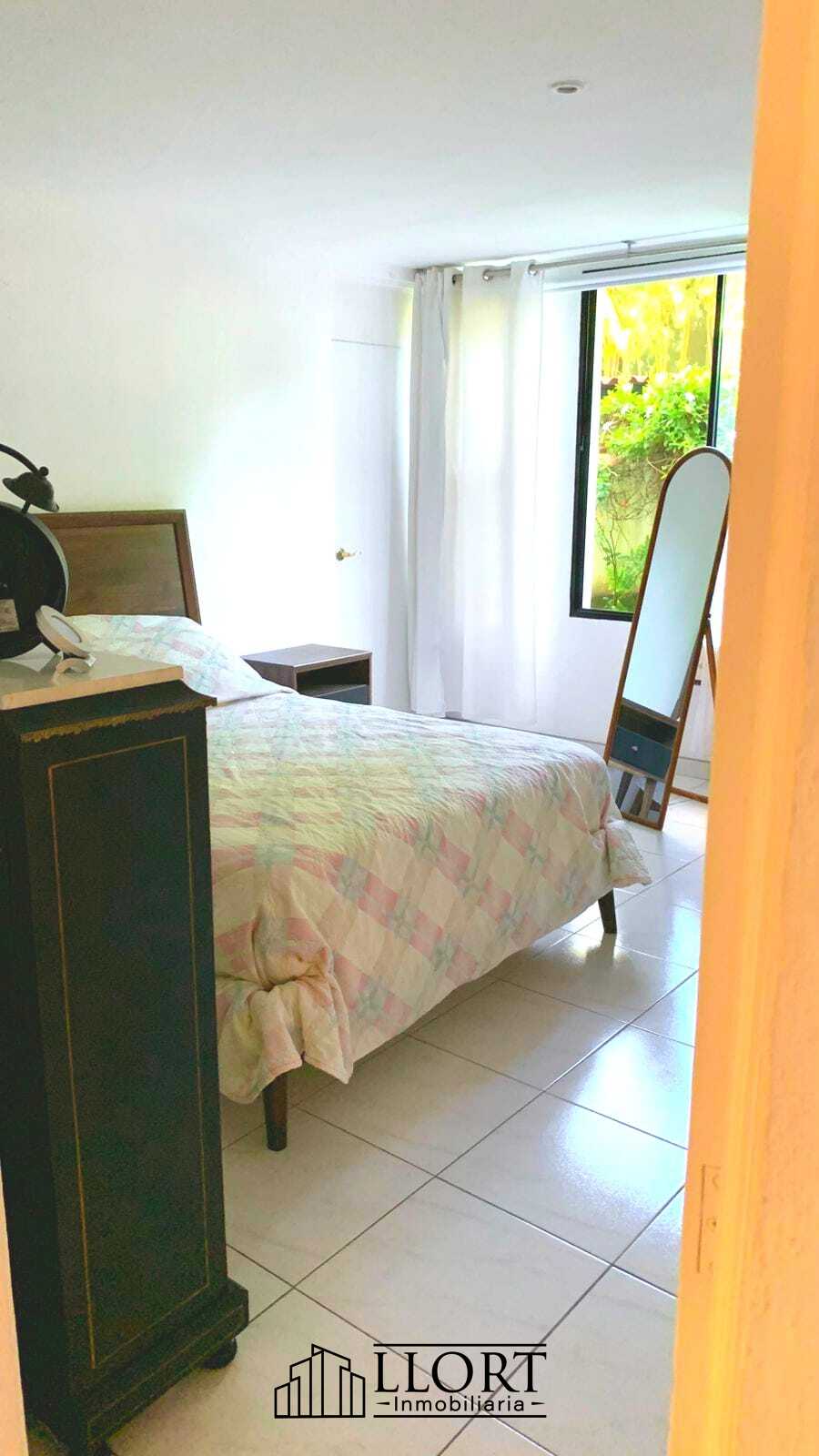 Apartamento DE PRIMER PISO FULL AMUEBLADO en Las Terrazas - Vista 2
