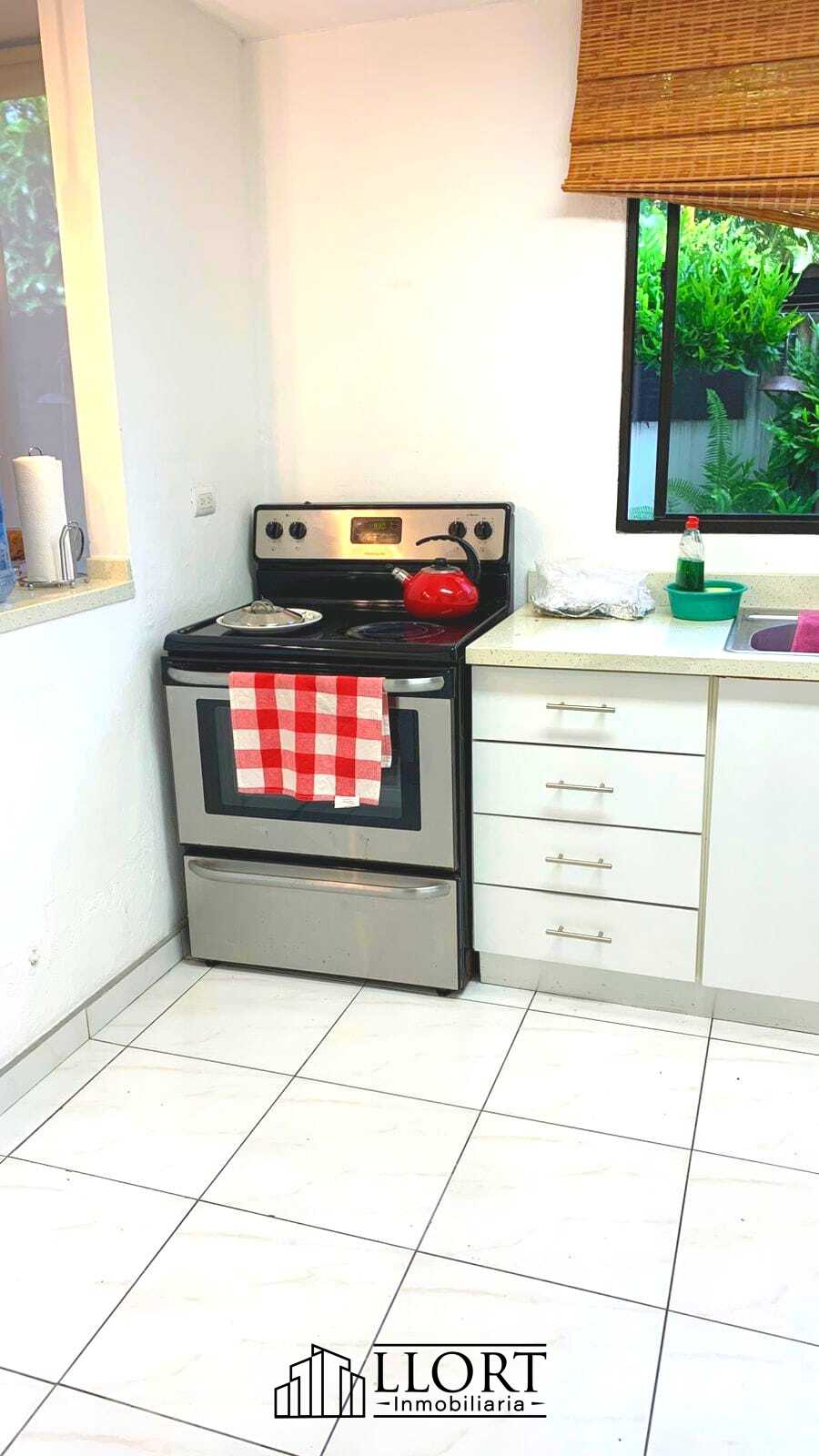 Apartamento DE PRIMER PISO FULL AMUEBLADO en Las Terrazas - Vista 3